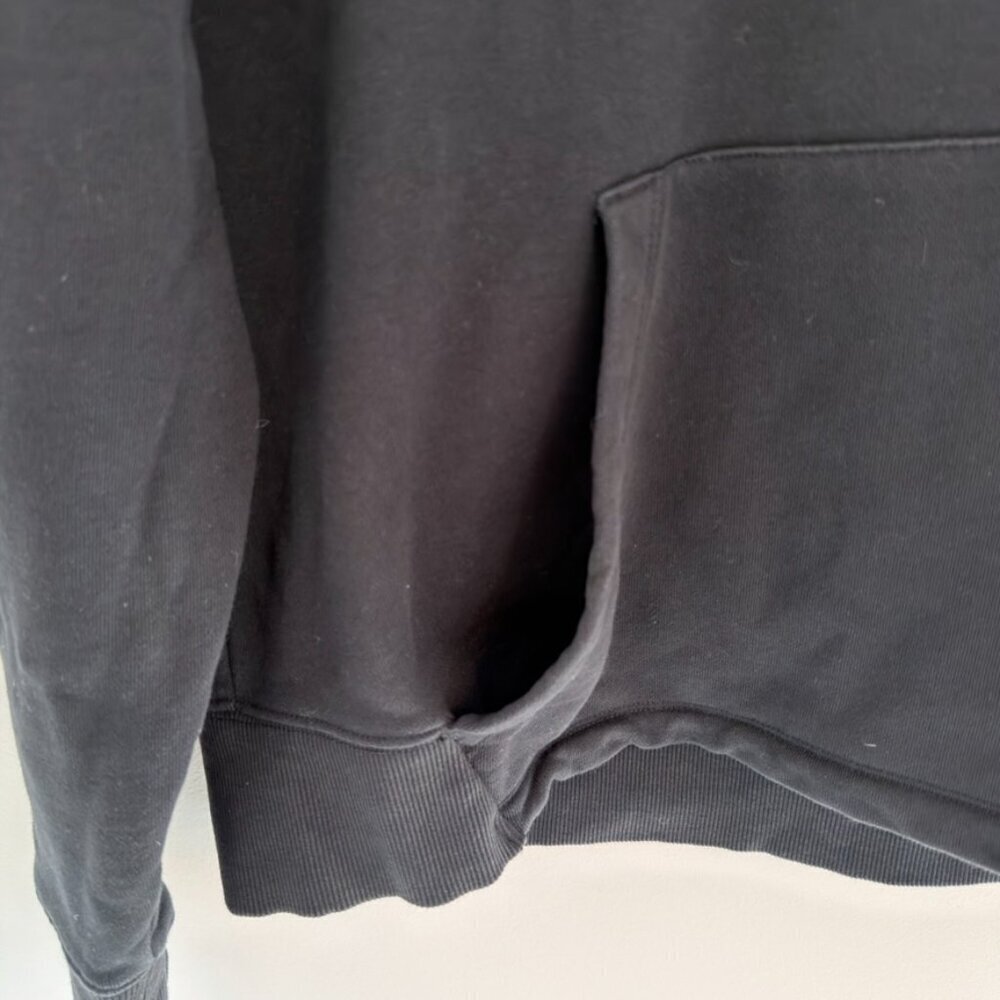 🖤 Peloton Black Pullover Hoodie – Size M 🖤 - Picture 3 of 7